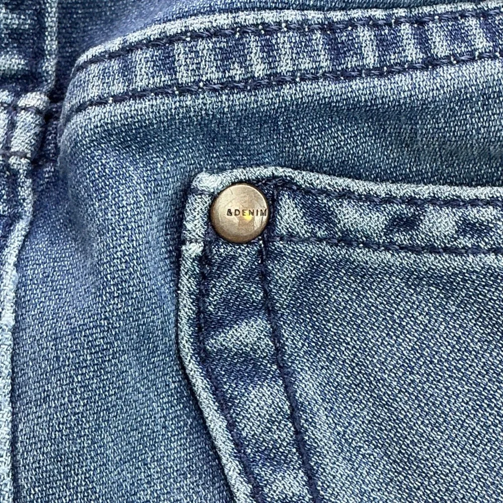 H&M give your